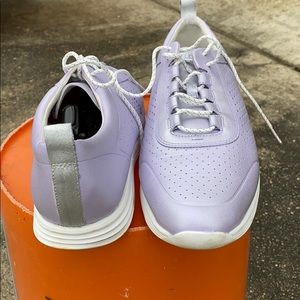 Cole Hann 12 customized purple shoes. No scuffs